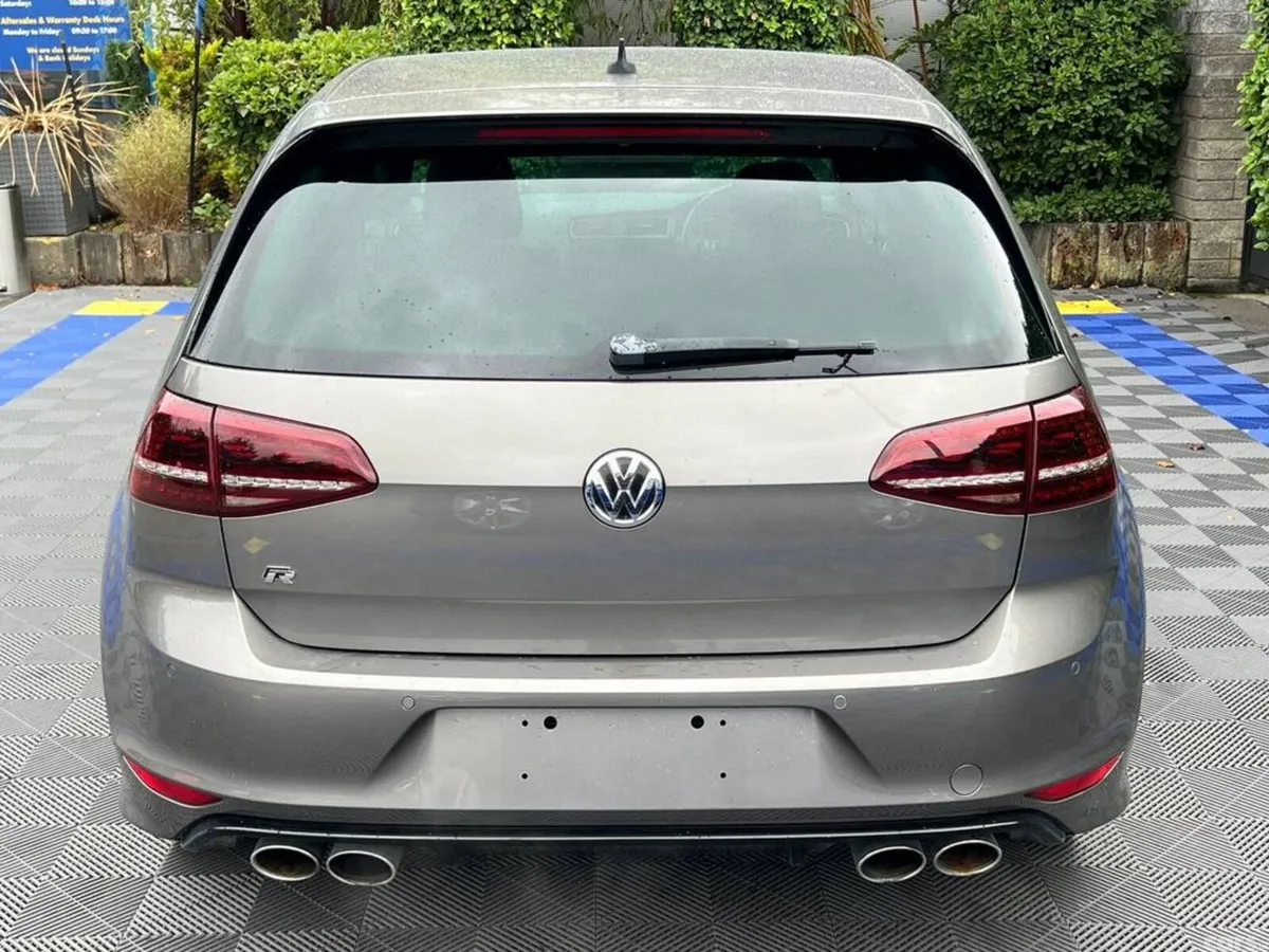 Volkswagen Golf Hatchback, Petrol, 2015, Grey