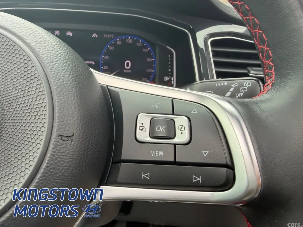 Volkswagen T-Roc Estate, Petrol, 2020, White