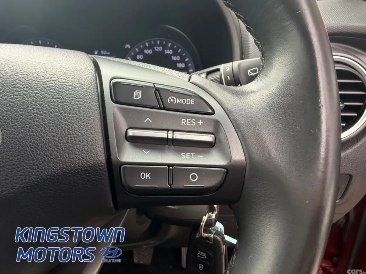 Hyundai KONA MPV, Petrol, 2019, Red