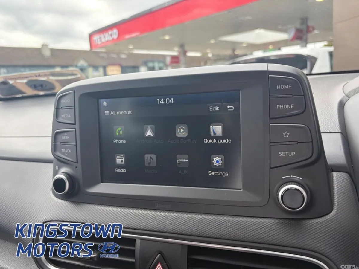 Hyundai KONA MPV, Petrol, 2019, Red
