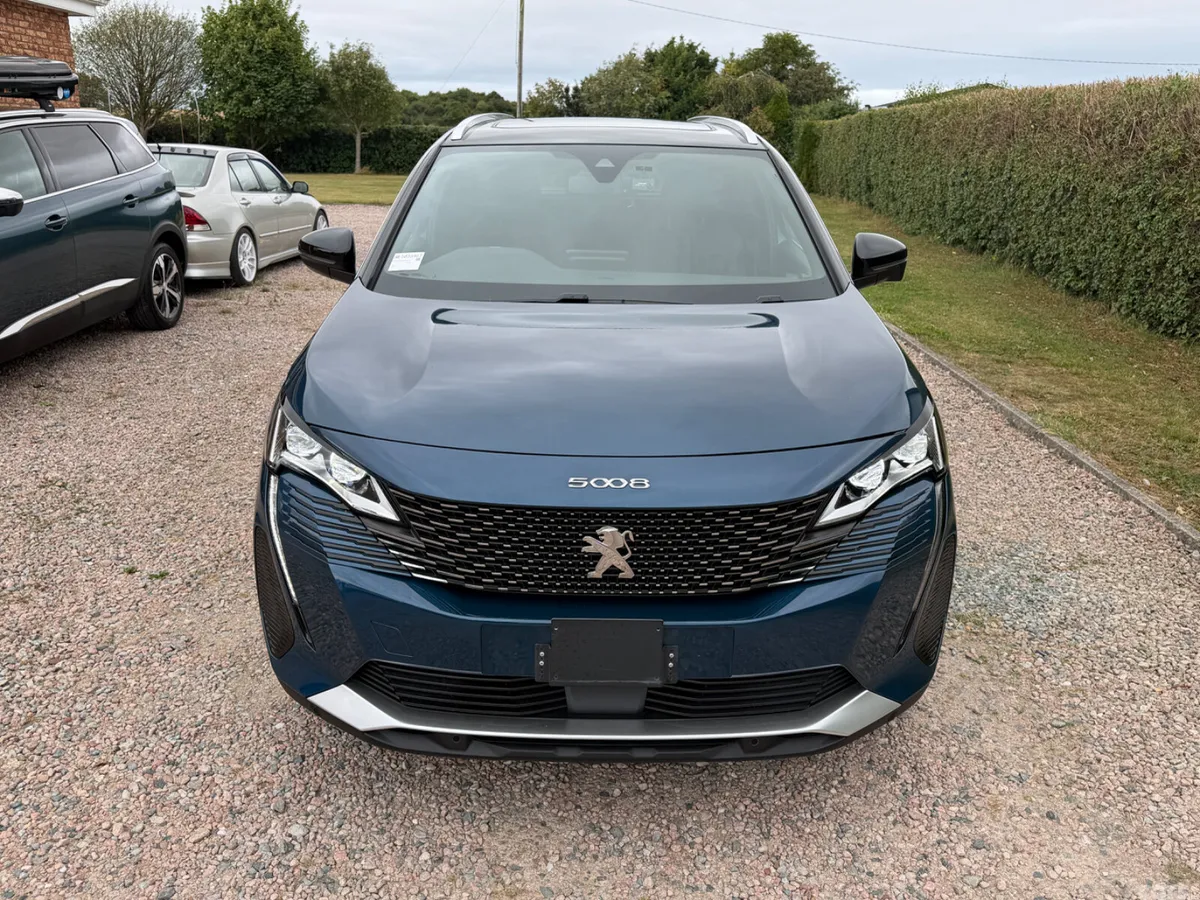 Peugeot 5008 SUV, Diesel, 2021, Blue
