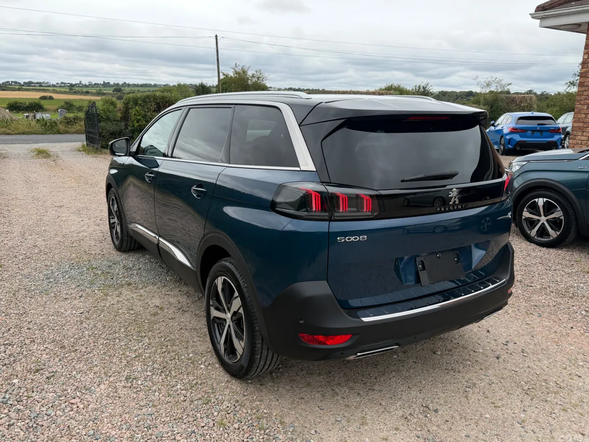 Peugeot 5008 SUV, Diesel, 2021, Blue