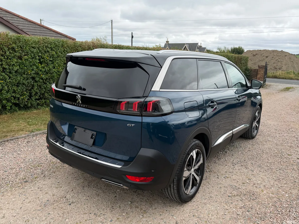 Peugeot 5008 SUV, Diesel, 2021, Blue