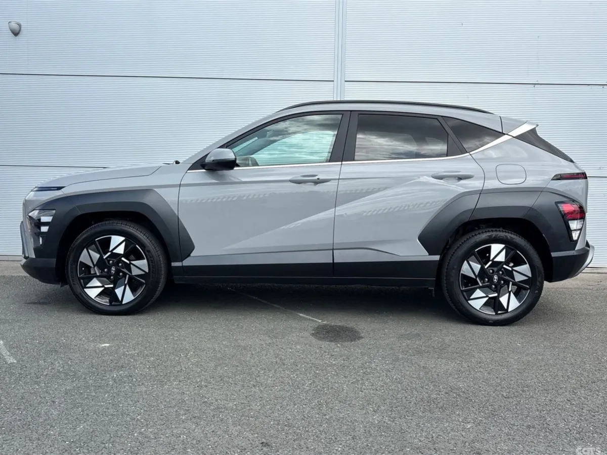 Hyundai KONA MPV, Petrol Hybrid, 2024, Grey