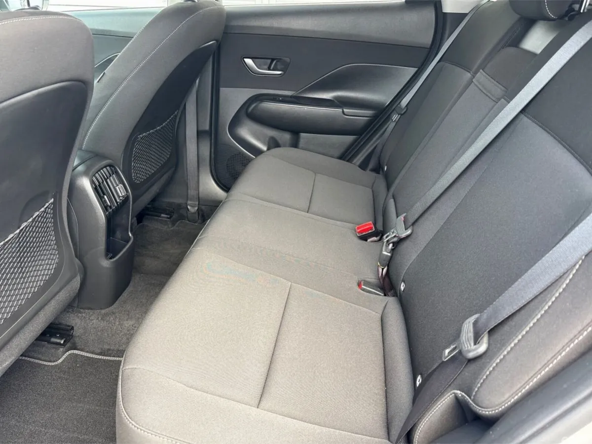 Hyundai KONA MPV, Petrol Hybrid, 2024, Grey