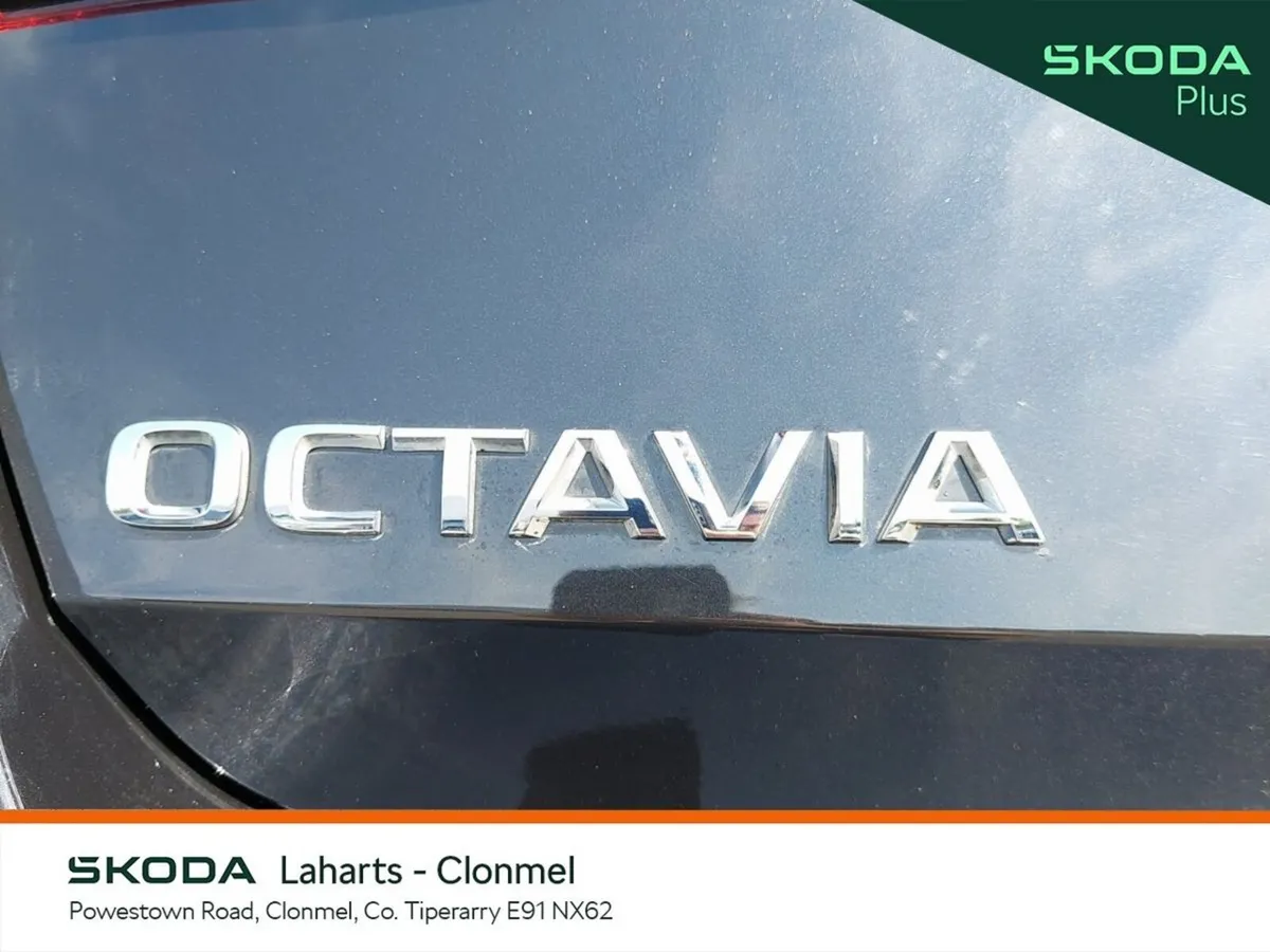 Skoda Octavia Saloon, Diesel, 2024, Black