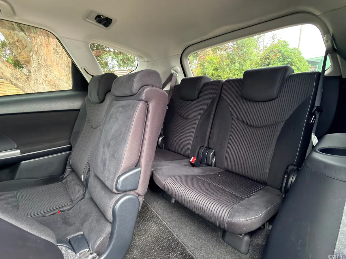 Toyota Prius MPV, Petrol Hybrid, 2016, Black
