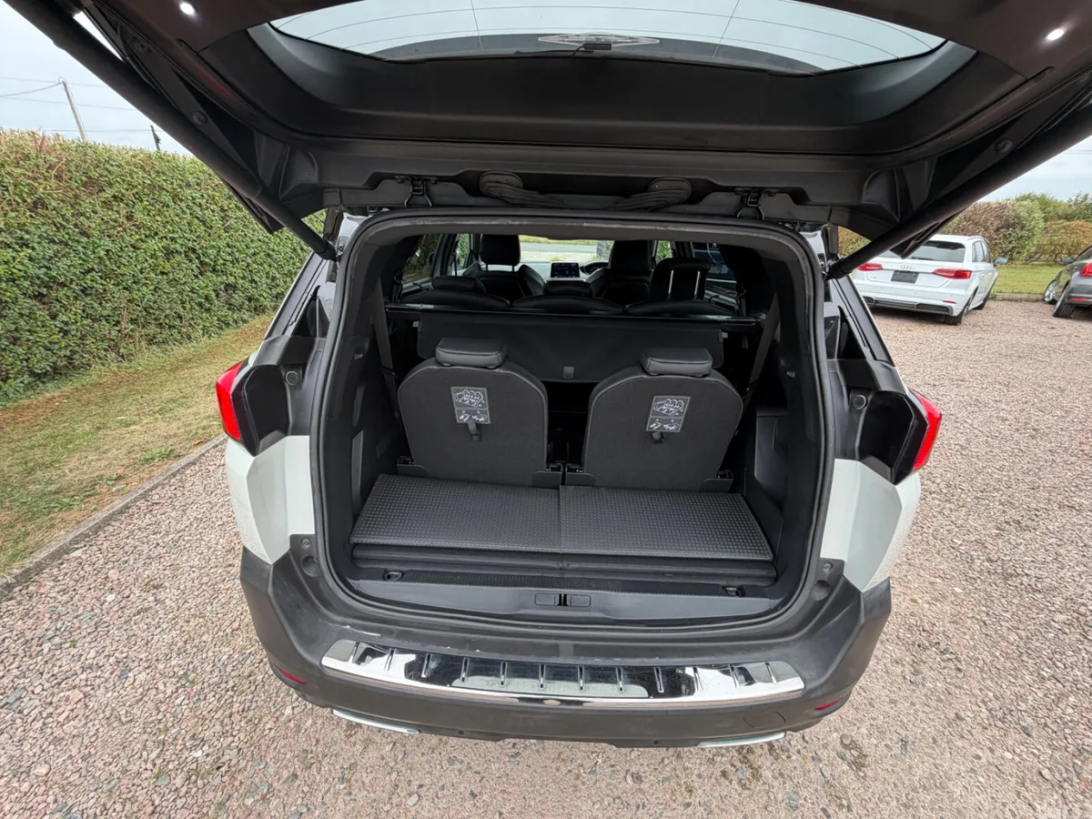 Peugeot 5008 SUV, Diesel, 2018, White