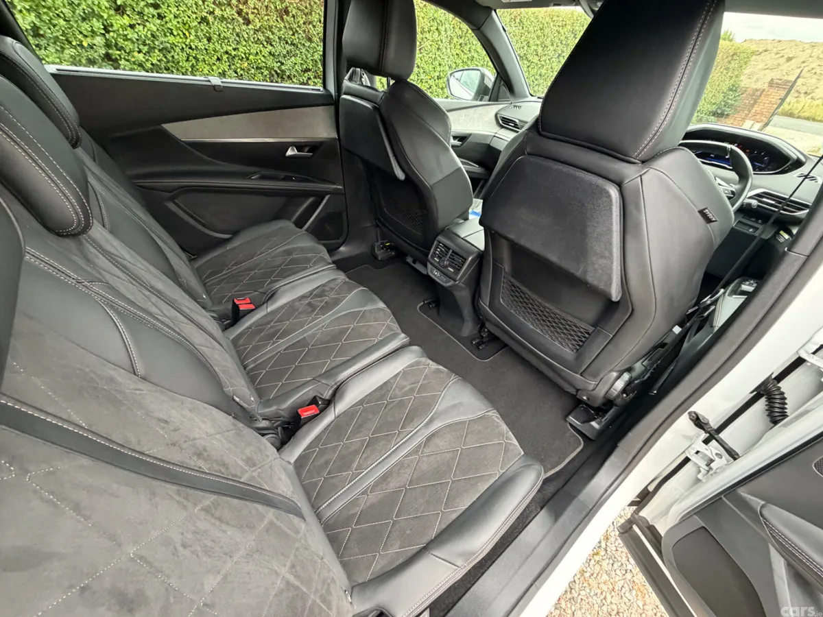 Peugeot 5008 SUV, Diesel, 2018, White
