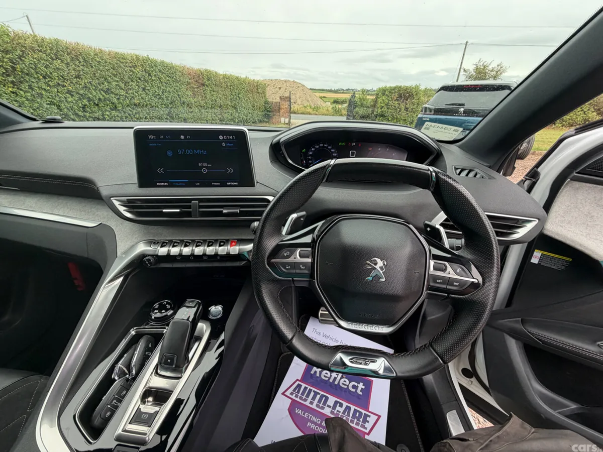 Peugeot 5008 SUV, Diesel, 2018, White