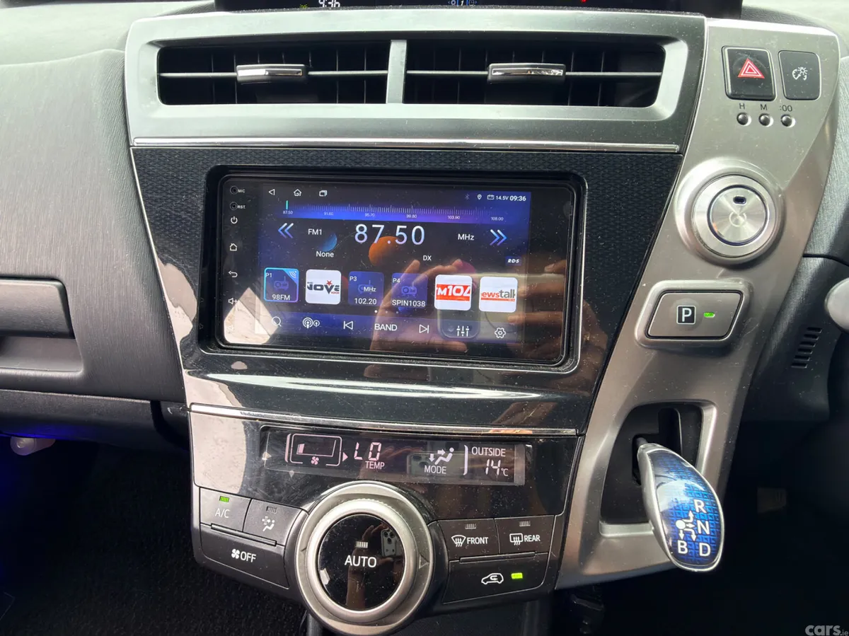 Toyota Prius MPV, Petrol Hybrid, 2016, Black