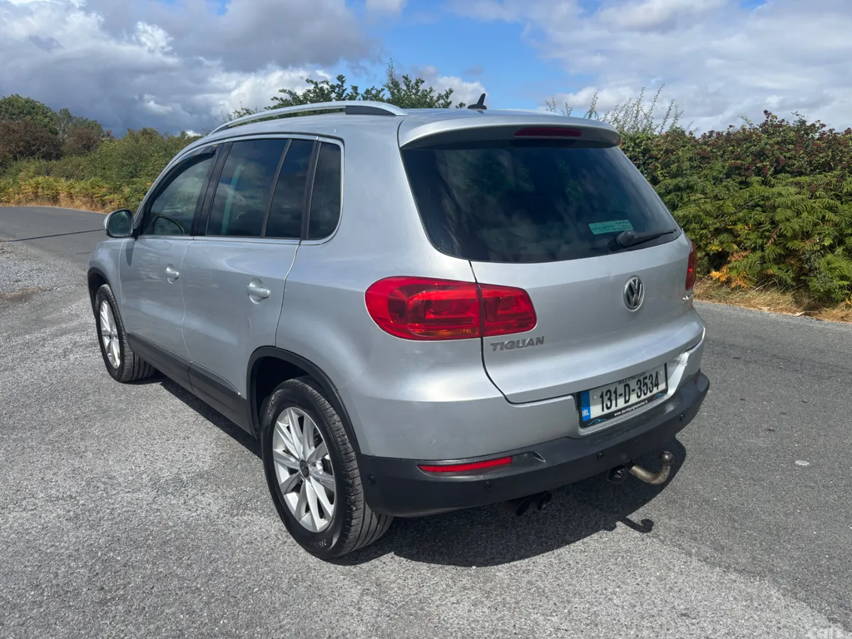 Volkswagen Tiguan SUV, Diesel, 2013, Silver