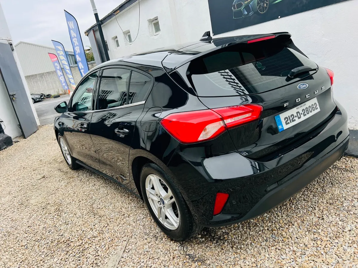 Ford Focus Hatchback, Diesel, 2021, Black