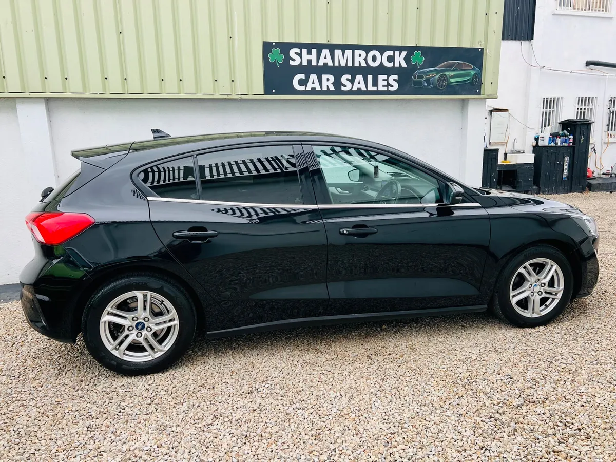 Ford Focus Hatchback, Diesel, 2021, Black