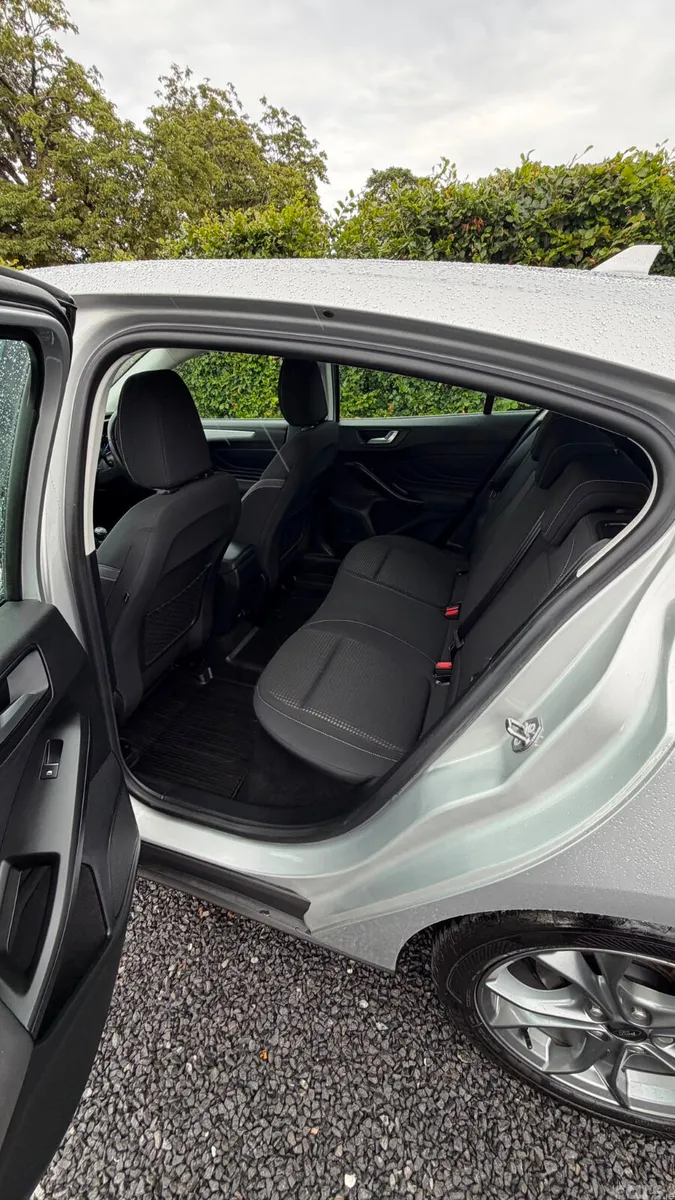 Ford Focus Hatchback, Diesel, 2021, Silver