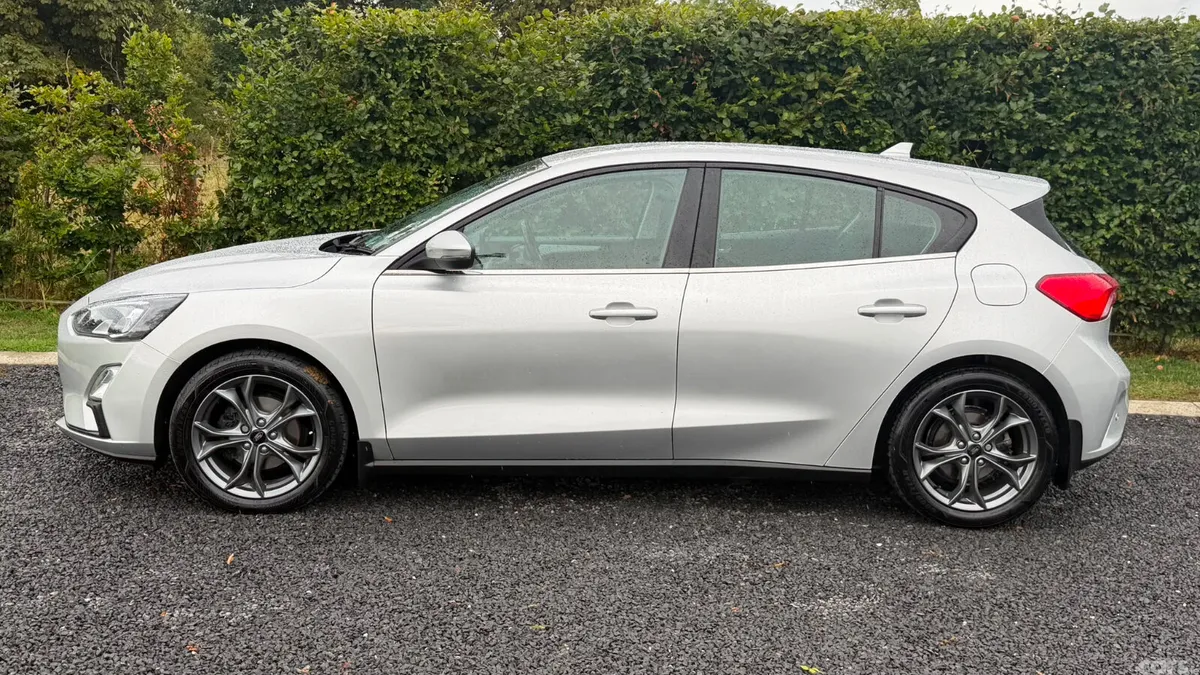 Ford Focus Hatchback, Diesel, 2021, Silver