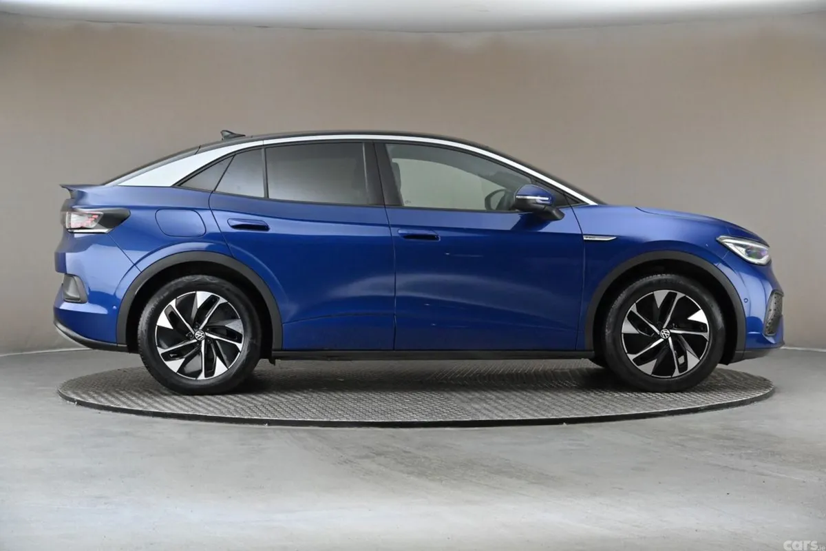 Volkswagen ID.5 SUV, Electric, 2023, Blue