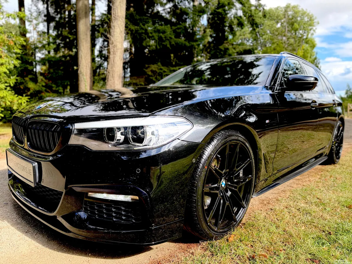 BMW 5-Series Estate, Diesel, 2018, Black