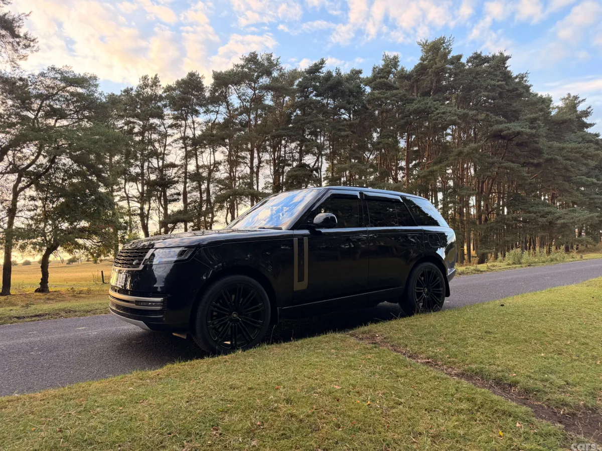 Land Rover Range Rover SUV, Petrol Plug-in Hybrid, 2023, Black