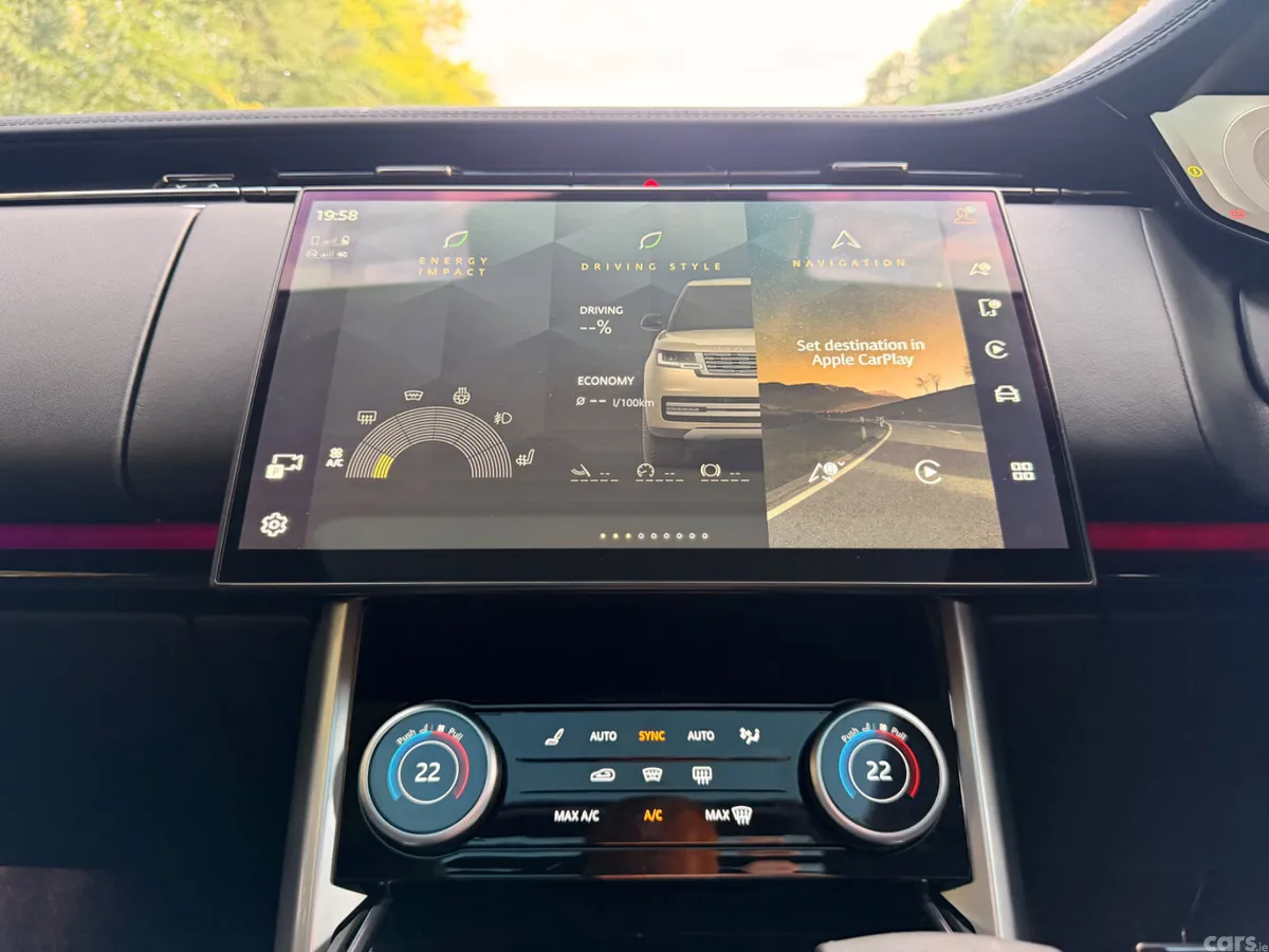 Land Rover Range Rover SUV, Petrol Plug-in Hybrid, 2023, Black