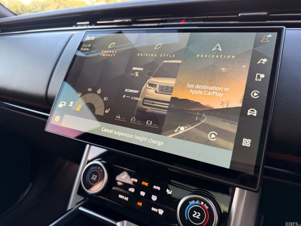 Land Rover Range Rover SUV, Petrol Plug-in Hybrid, 2023, Black