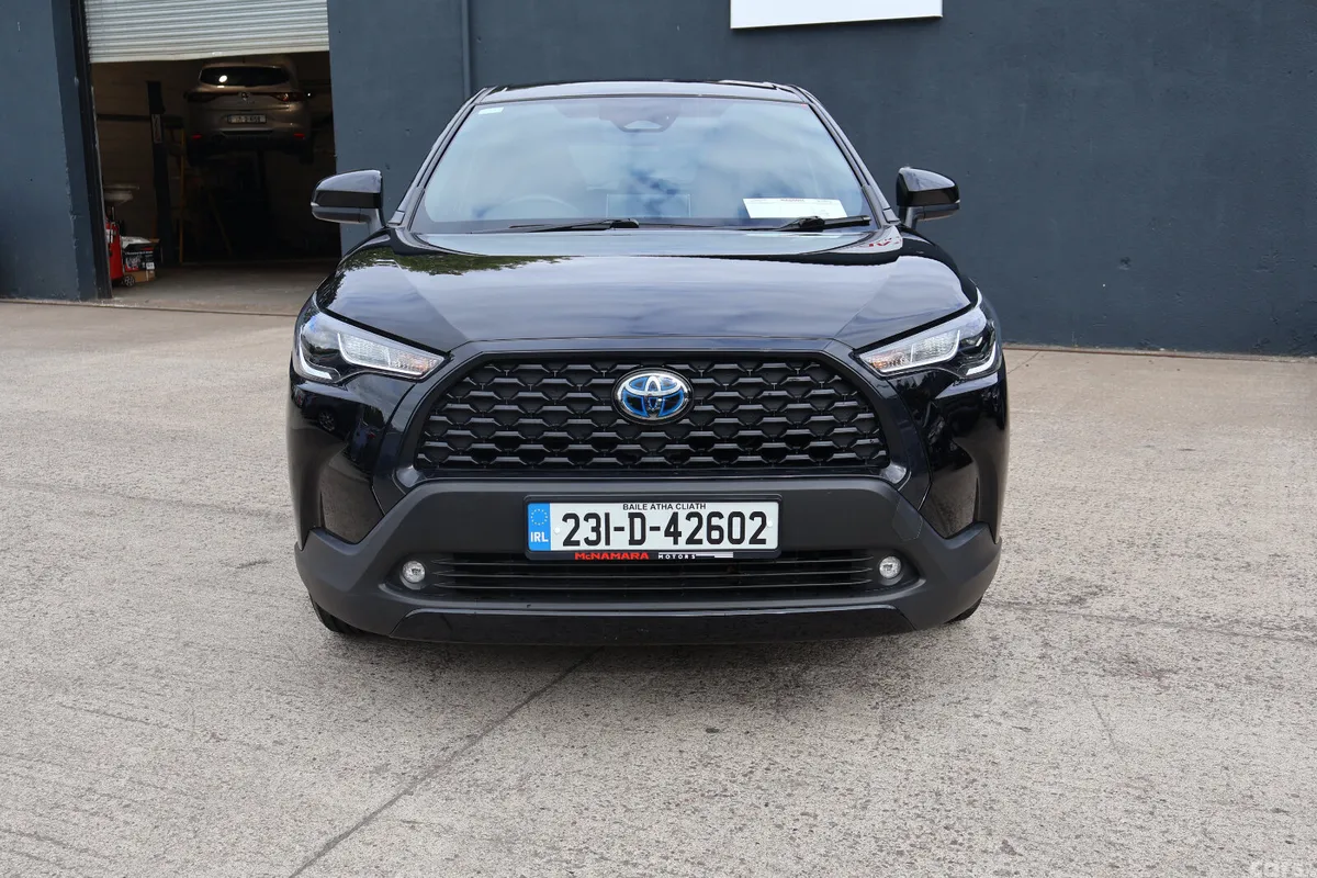 Toyota Corolla Cross SUV, Petrol Hybrid, 2023, Black