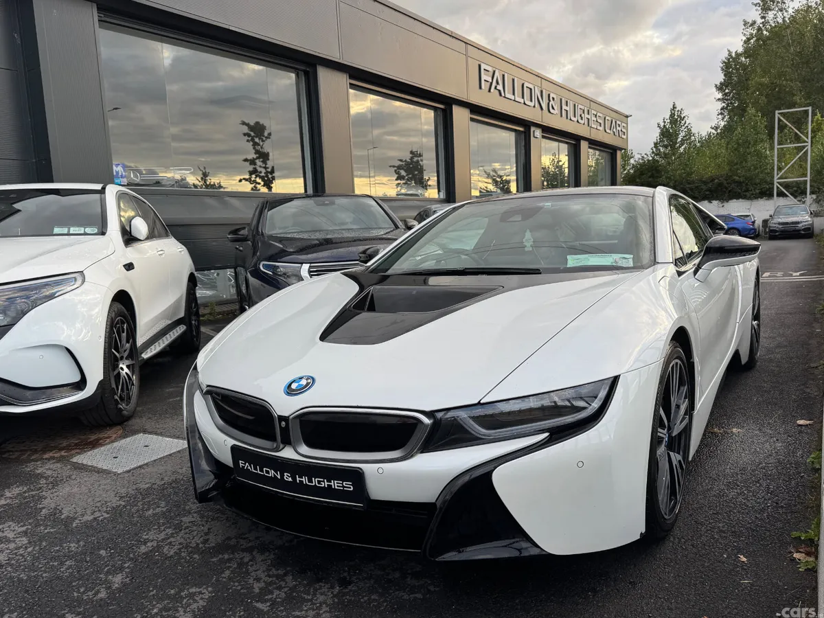 BMW i8 Coupe, Petrol Plug-in Hybrid, 2017, White