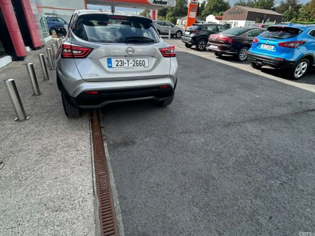 Nissan Juke MPV, Petrol, 2023, Grey