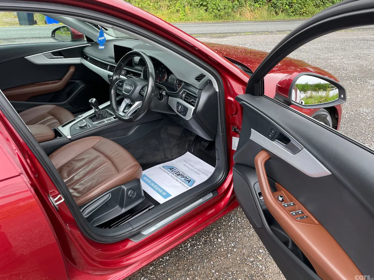 Audi A4 Saloon, Diesel, 2016, Red