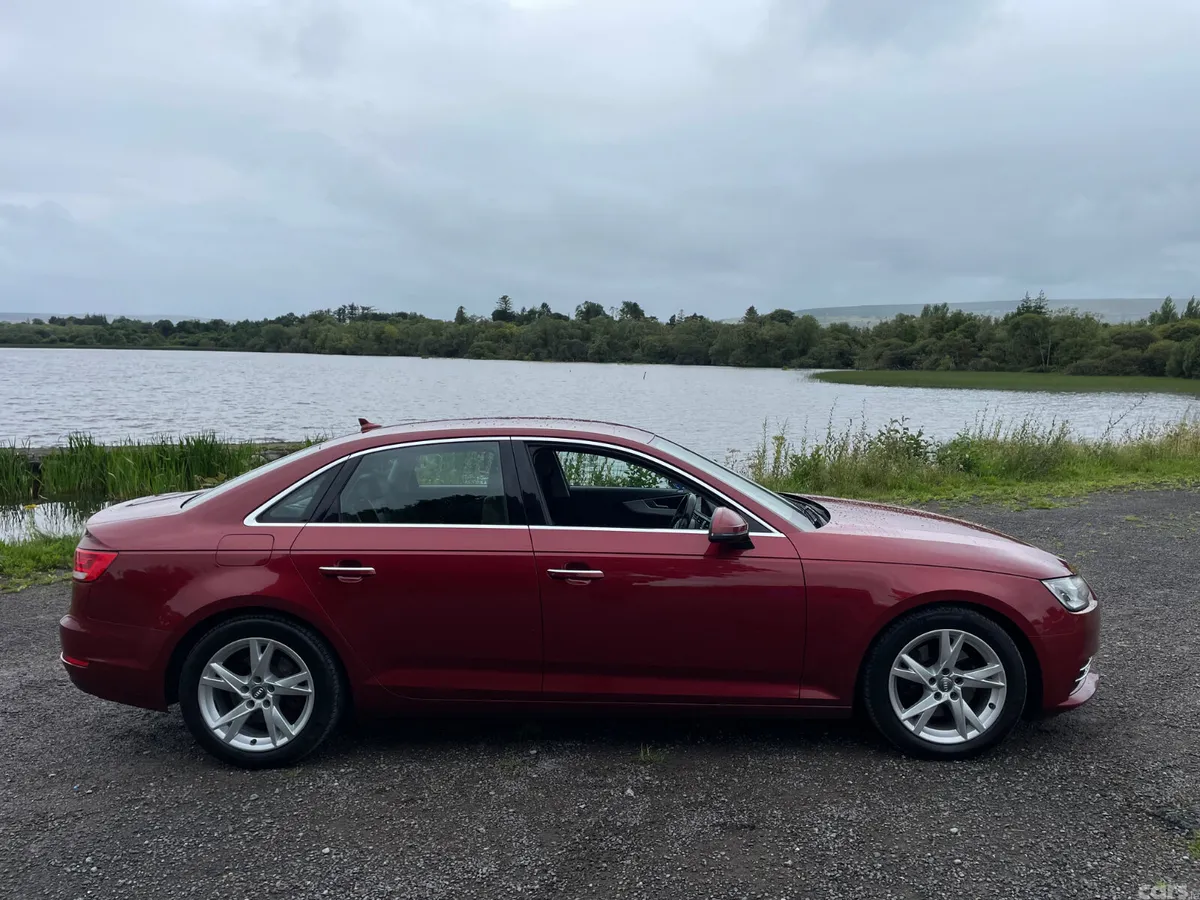 Audi A4 Saloon, Diesel, 2016, Red