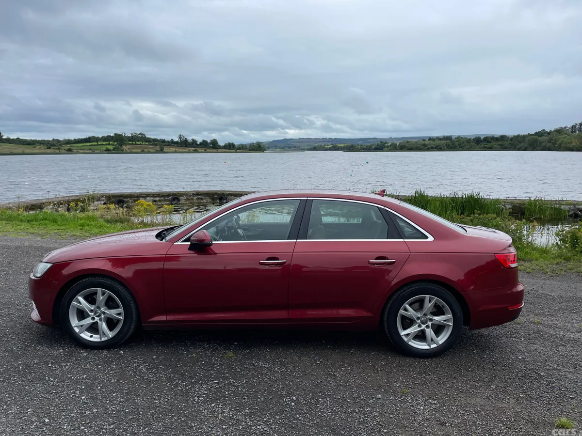 Audi A4 Saloon, Diesel, 2016, Red