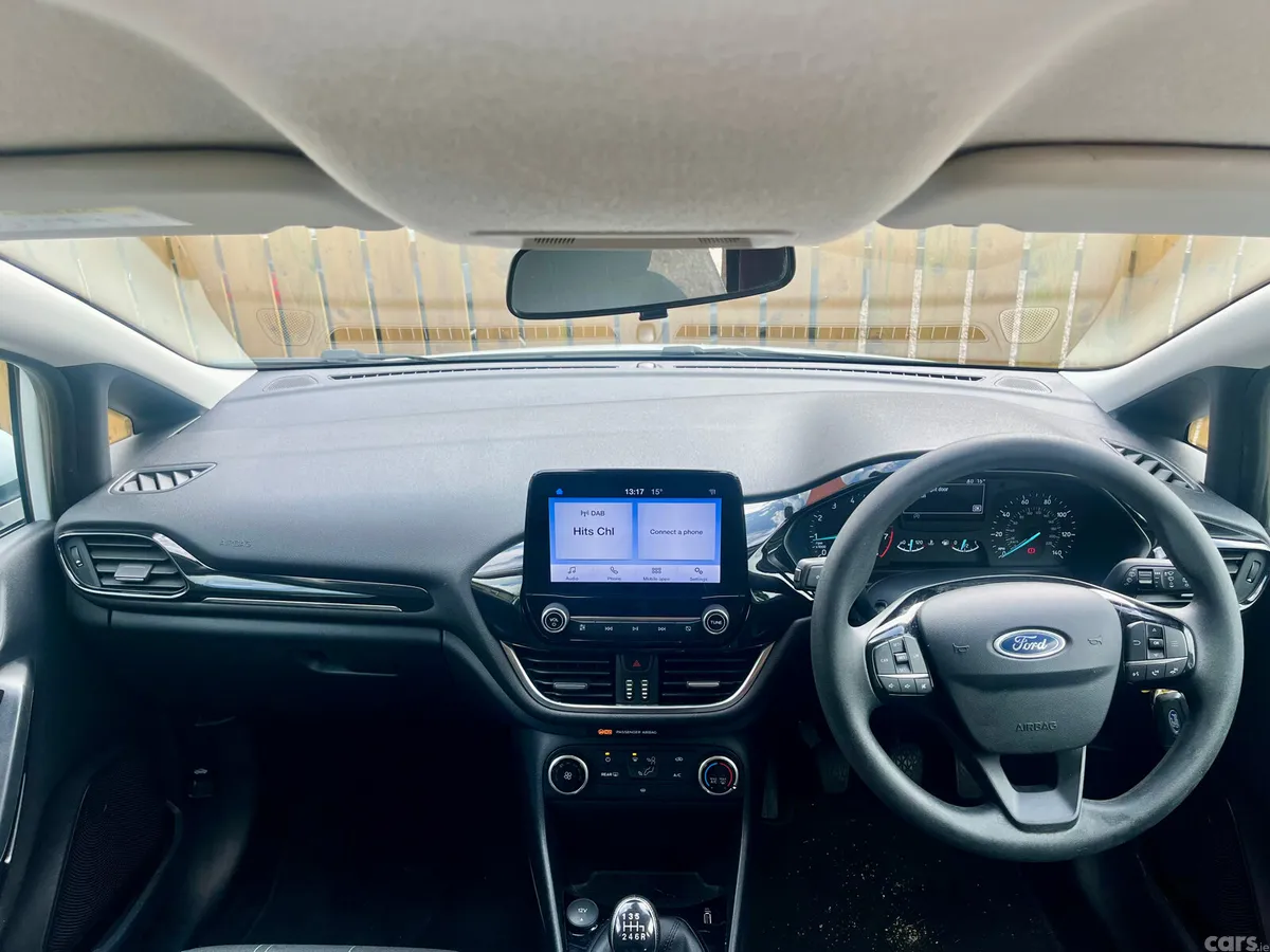 Ford Fiesta Hatchback, Petrol, 2020, White