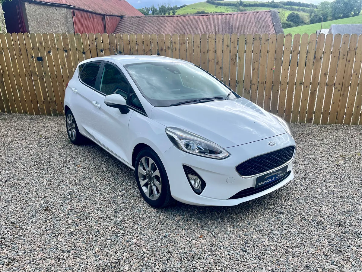 Ford Fiesta Hatchback, Petrol, 2020, White