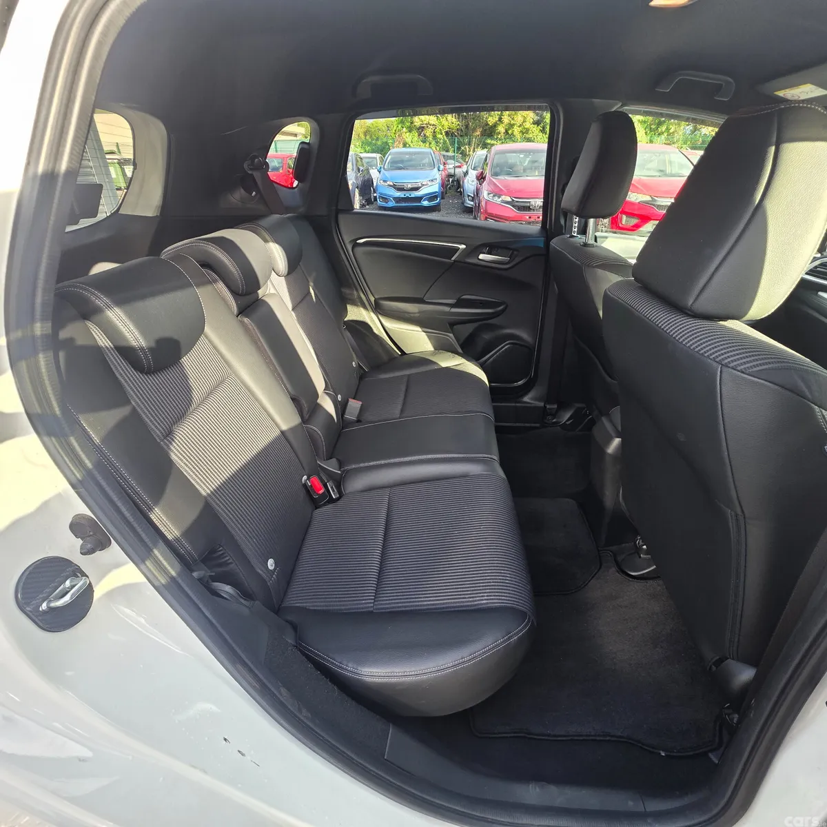 Honda Fit Hatchback, Petrol Hybrid, 2018, White