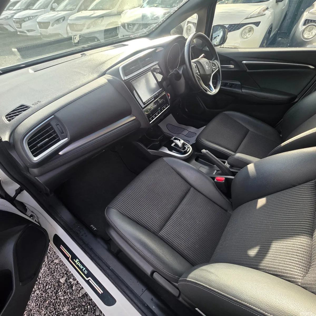 Honda Fit Hatchback, Petrol Hybrid, 2018, White