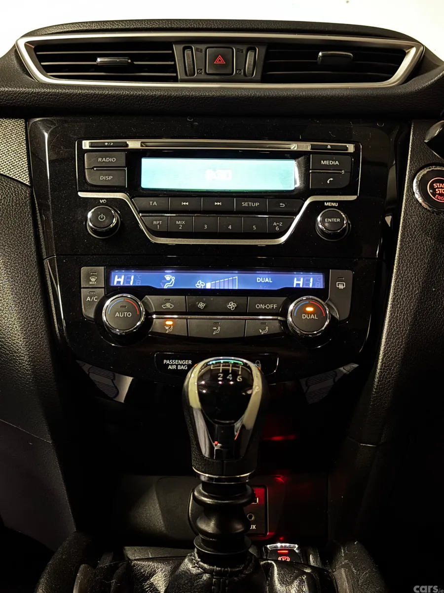 Nissan X-Trail SUV, Diesel, 2016, Silver