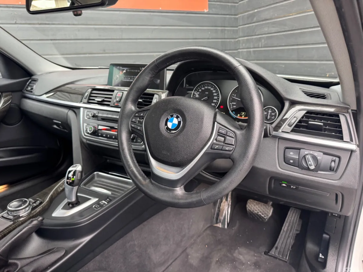BMW 3-Series Saloon, Diesel, 2015, White