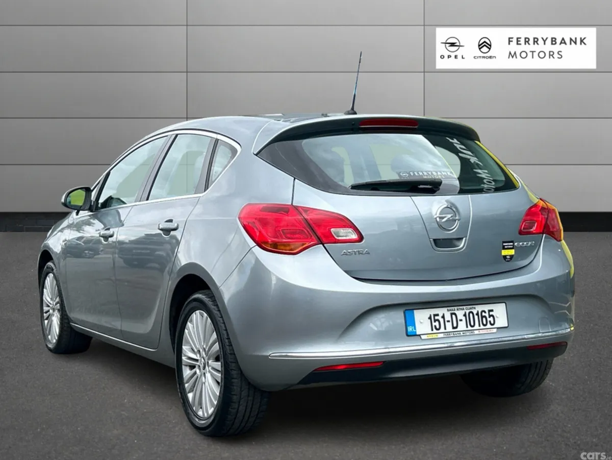 Opel Astra Hatchback, Diesel, 2015, Silver