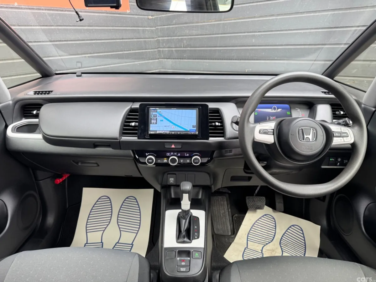 Honda Fit Hatchback, Petrol Hybrid, 2020, Grey