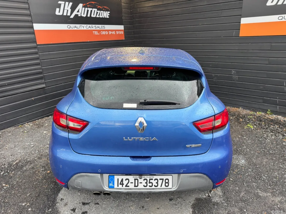 Renault Clio Hatchback, Petrol, 2014, Blue