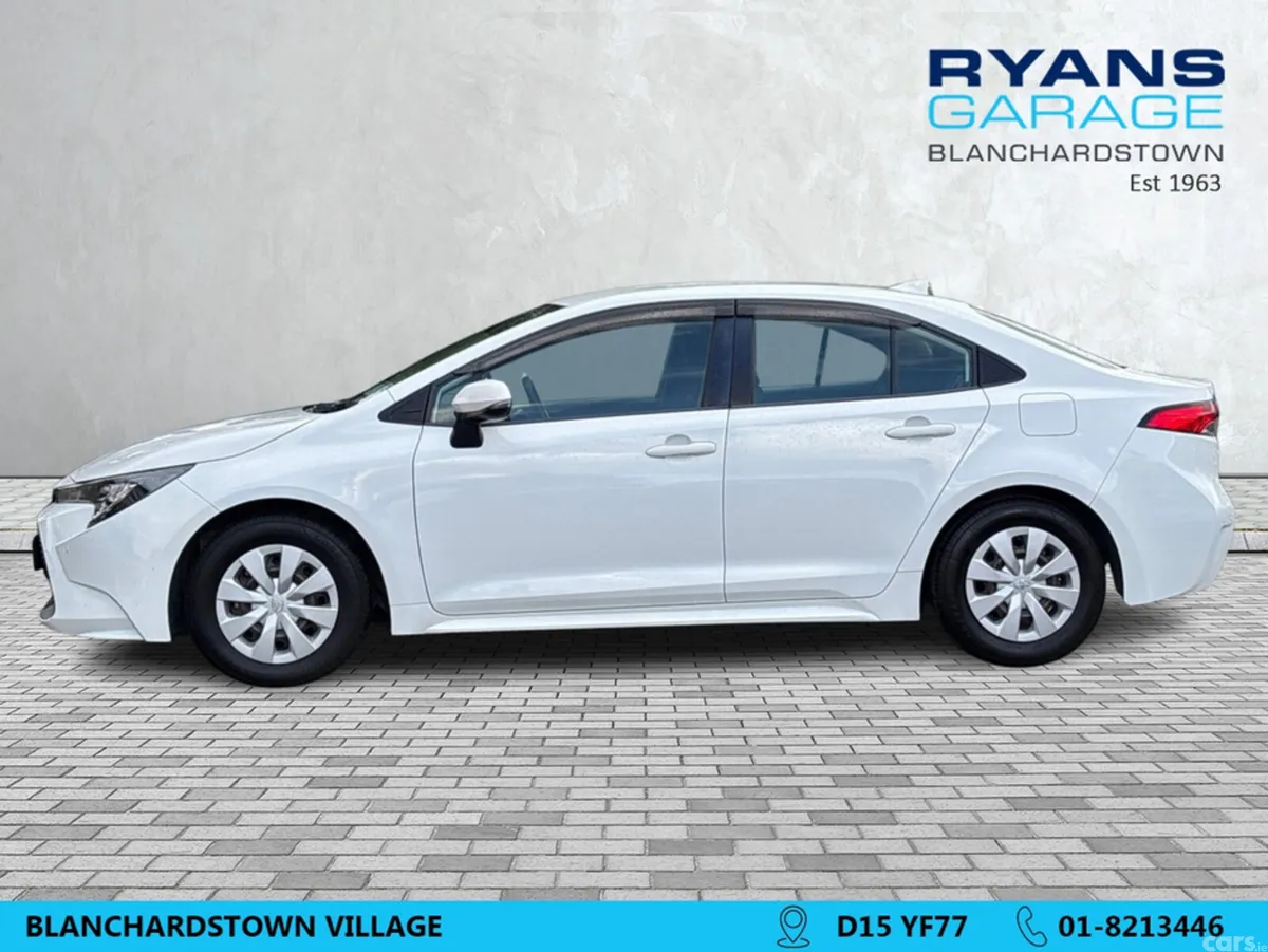 Toyota Corolla Saloon, Petrol Hybrid, 2021, White