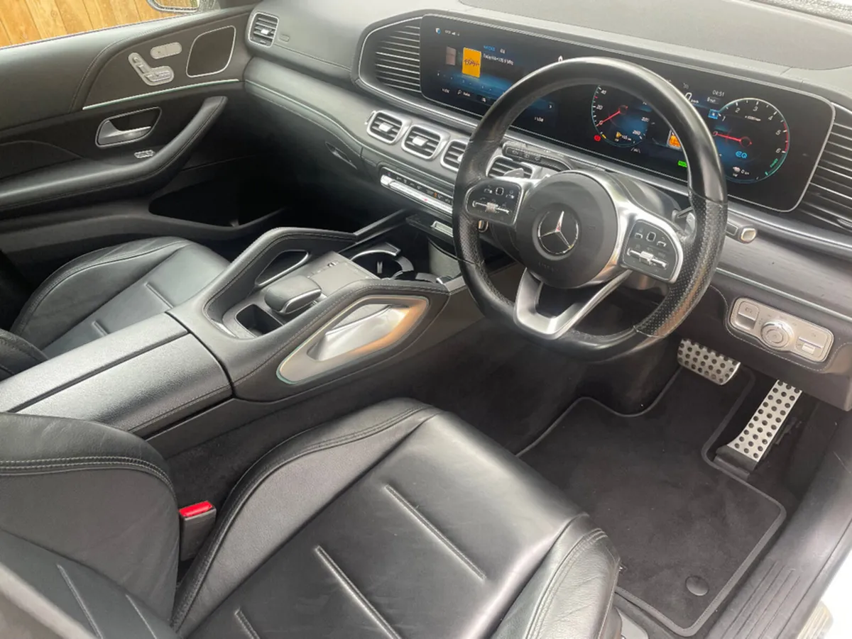 Mercedes-Benz GLE SUV, Diesel Plug-in Hybrid, 2022, White