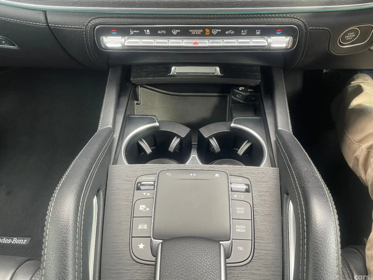 Mercedes-Benz GLE SUV, Diesel Plug-in Hybrid, 2022, White