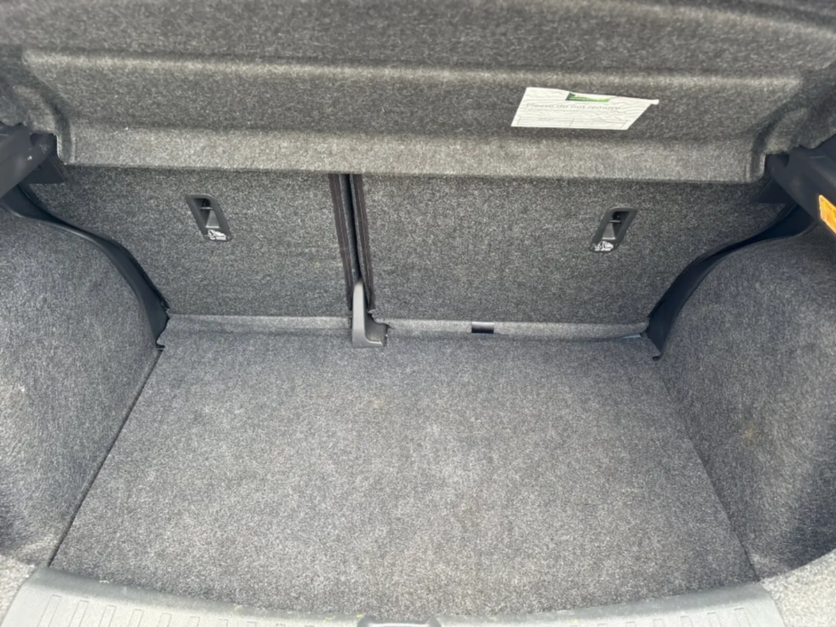 Nissan Micra Hatchback, Petrol, 2021, Blue