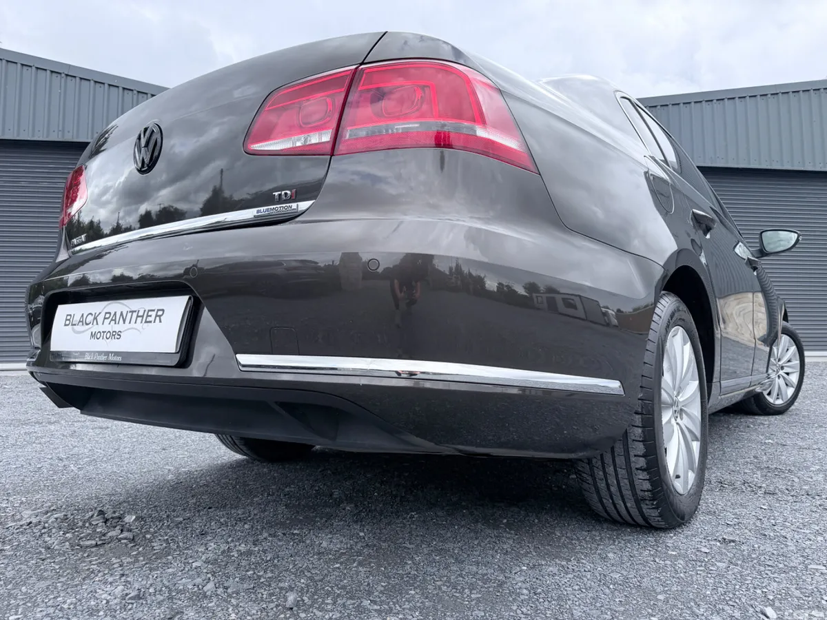 Volkswagen Passat Saloon, Diesel, 2014, Brown