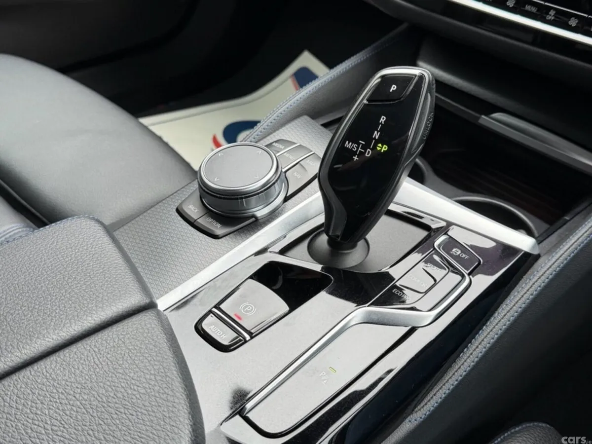 BMW 5-Series Estate, Diesel Hybrid, 2022, White