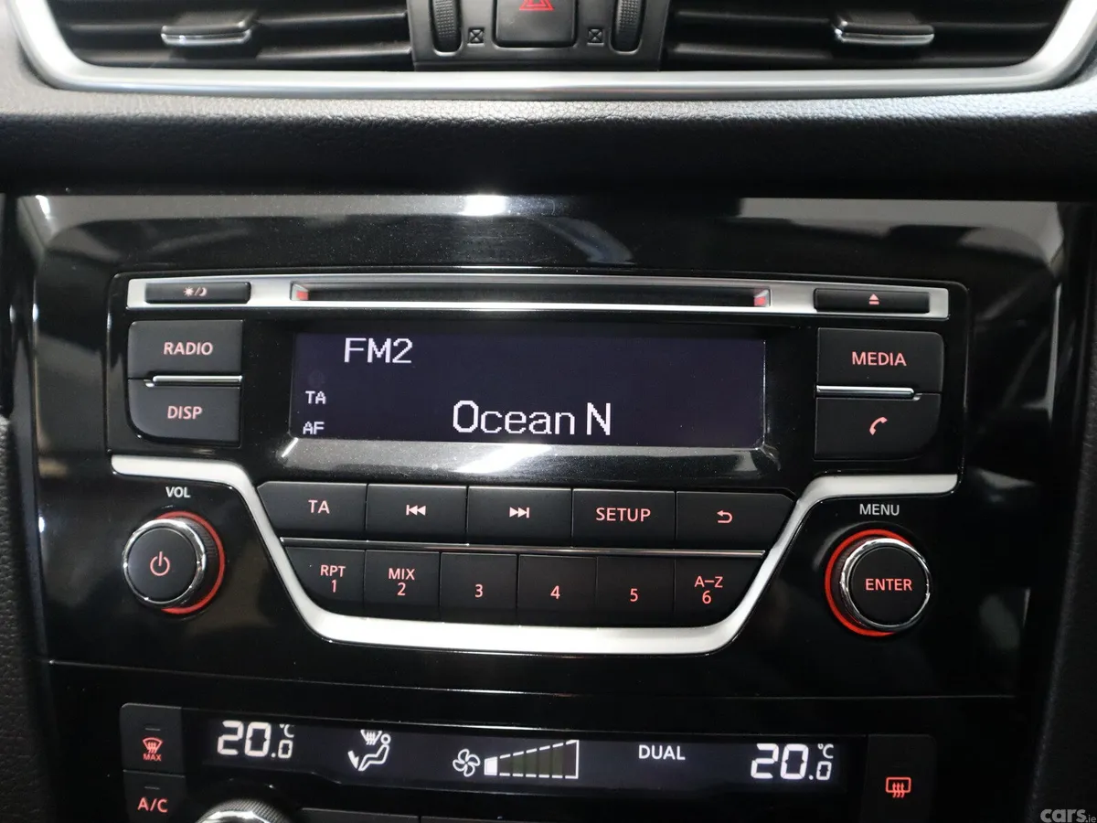 Nissan Qashqai SUV, Petrol, 2017, Black