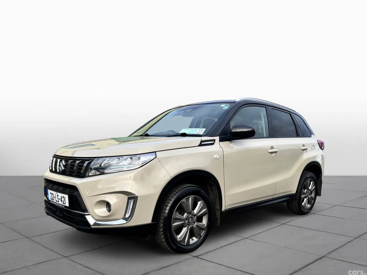 Suzuki Vitara SUV, Petrol, 2022, White