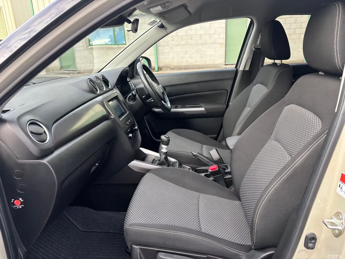 Suzuki Vitara SUV, Petrol, 2022, White