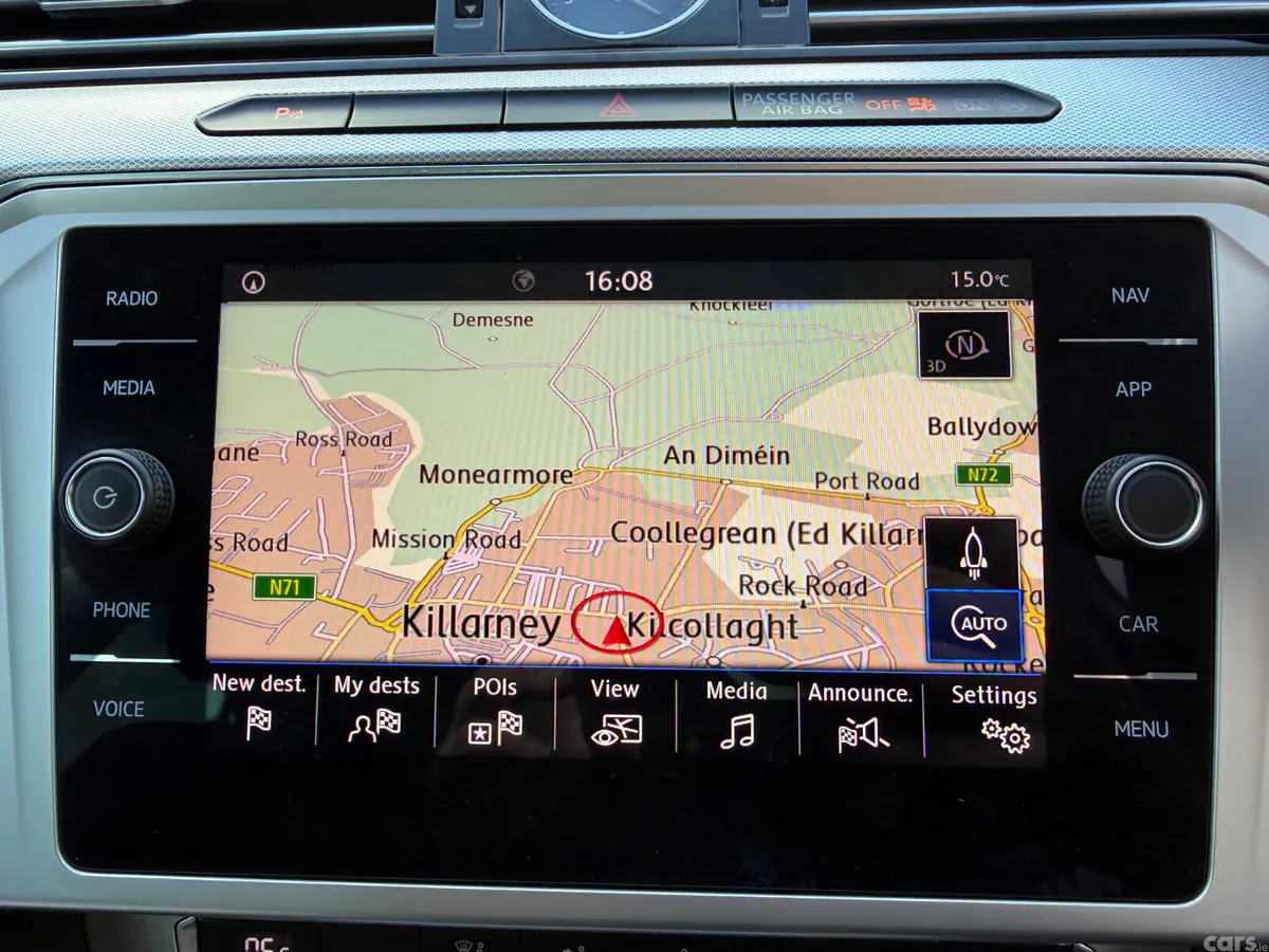 Volkswagen Passat Saloon, Diesel, 2019, Grey